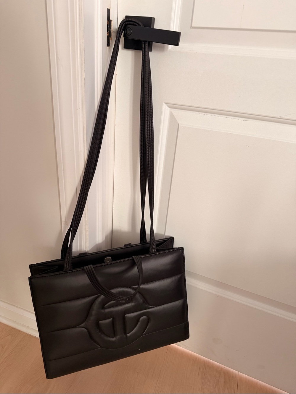 Telfar medium puff shopper